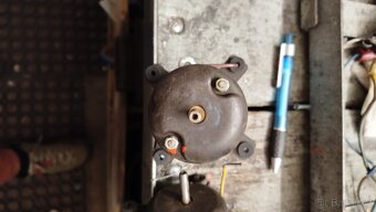 Motorek ventilátoru - 3