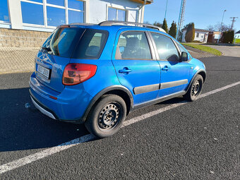 Suzuki SX4 - 3