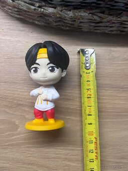 Figurky McDonalď s BTS Tiny TAN - 3