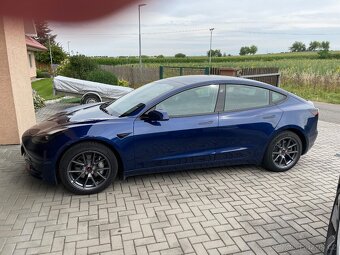 Tesla model 3 RWD 12/2022 - 3