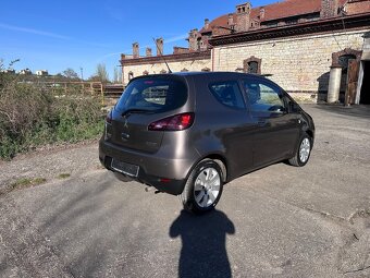 Mitsubishi Colt 1,1i 55kw - 3