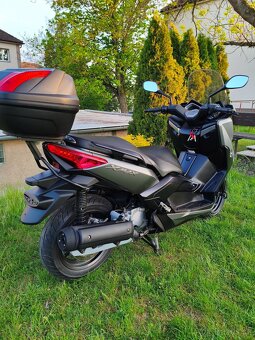 Yamaha X-Max 125i - 3