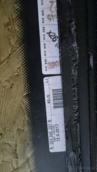 Boční okno Octavia combi levé 5E9845297 - 3