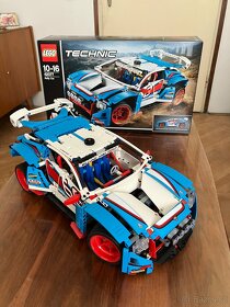 LEGO Technic 42077, model 2v1 závodní auto a Bugi - 3