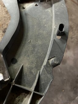 Kryt motoru Originál přední Volvo V50 - 3