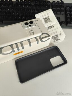 Realme GT2 Pro 12/256 GB - 3