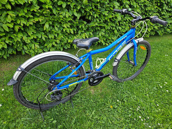 Odlehčené 24" horské hliníkové kolo CORE, rám 13" - 3