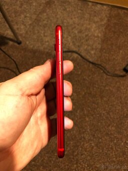 iPhone SE 2020 - 3