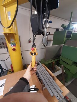 Prodám sloupový jeřáb - 3