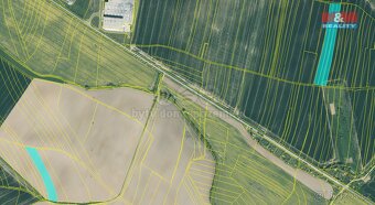 Prodej podílu 1/8 na pozemcích 19.549 m², Dobřany - 3