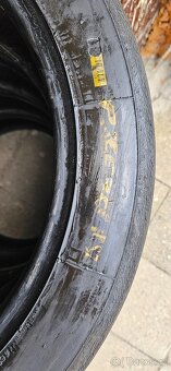 Semislick PIRELLI 225/625(45) - 17 - 3