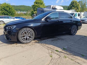 Mercedes-Benz E 200 E -Klasse Lim. E 200 d - 3