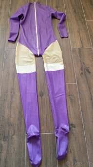 Latexovy catsuit - fialový - 3