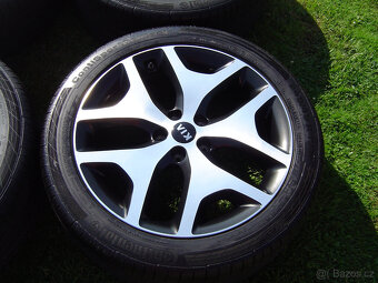 4XLETNÍ HLINÍKOVÁ KOLA ORIGINÁL KIA 245/45 R19..TOP - 3