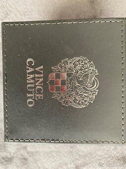 Vince Camuto - 3