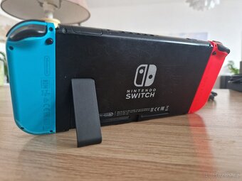 Nintendo Switch V2 - 3