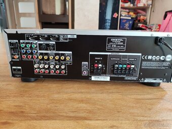 Onkyo TX-SR309 Zesilovač - 3