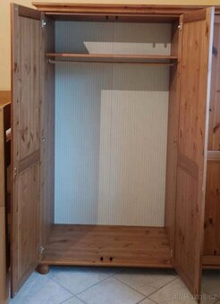 Ikea Leksvik antik šatní skříň - 3