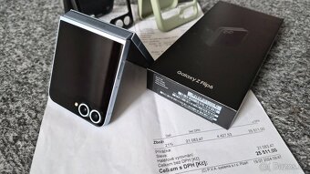 Samsung galaxy Z flip 6      záruka ▪︎  jako nový - 3