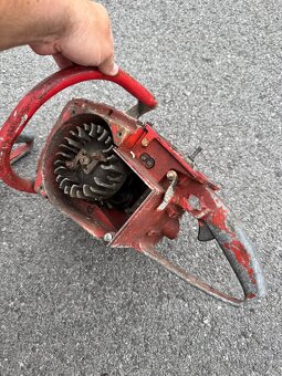 Motorová píla HOMELITE XL-923 - 3