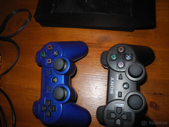 sony PS 3 + 4 hry - 3