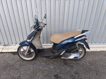 Piaggio Liberty 125 iGET ABS (2019) - 3