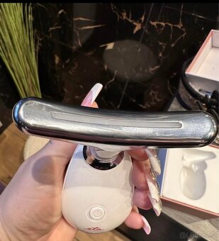 Masazni pristroj na oblicej - 3