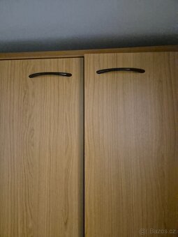 Skříňka na šanony - 3