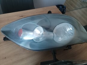 Přední světlomety - 3