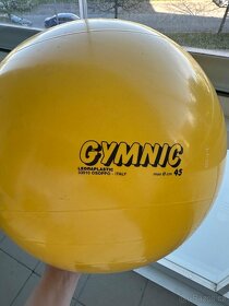 Gymnastický míč 45cm - 3