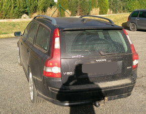 Volvo V50 / S40 - Náhradní díly z rozebíraného vozu - 3