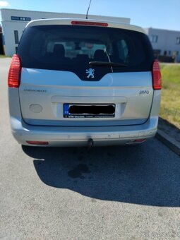 Peugeot 5008 1.6HTP 115kw 7místně Rok výroby 2011 - 3