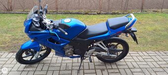 Prodám motorku Honda cbr 125 r 2004 - 3