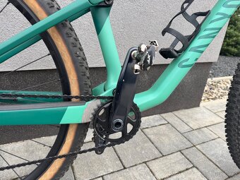 Canyon Lux CF7 - 3