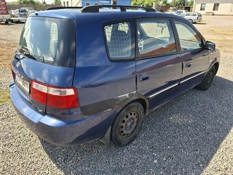 Kia Carens-2.0i - 3