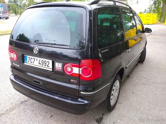 VW SHARAN 1.9TDi, 96kW, 2005 - rezervace - 3