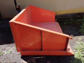 Přepravní bedna (box) za traktor - 3