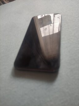 Prodám nebo vyměním iphone 11+ kryt - 3