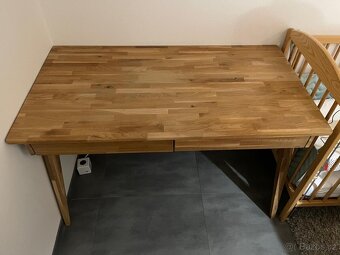 Pracovní stůl - 3