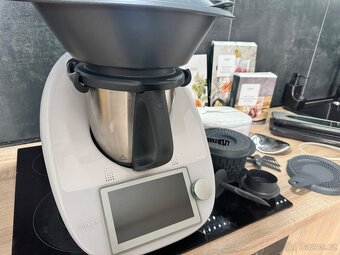 Thermomix TM6 + příslušenství - 3