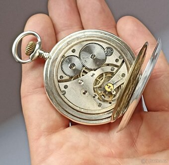 Staré tříplášťové celostříbrné kapesní hodinky, MEDAILE - 3