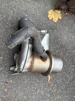 EGR chladič VW ŠKODA  1,6/2,0 TDI 04L131512D - 3