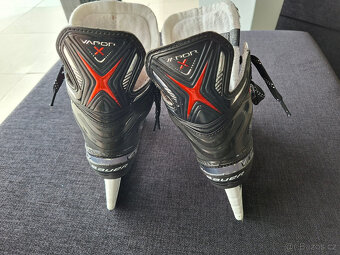 Hokejové brusle Bauer Vapor X3,5 - 3