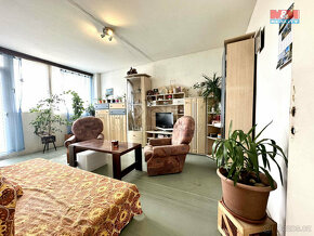 Prodej bytu 3+1, 60 m², Oselce - 3