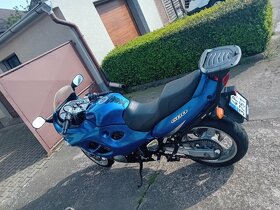 Suzuki GSX 600f - 3