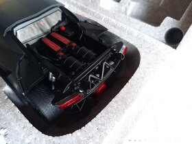 Lamborghini Sesto Elemento AutoArt 1:18 - 3