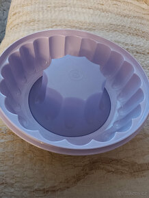 TUPPERWARE - 3