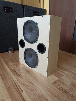 2x TESLA  ARN 6604 - 3
