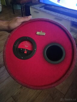 Prodám subwoofer Magnát Michael Schumacher - 3