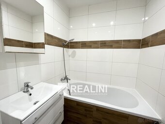 Pronájem bytu 3+1 o velikosti 55 m2 v Karviné na ulici Majak - 3